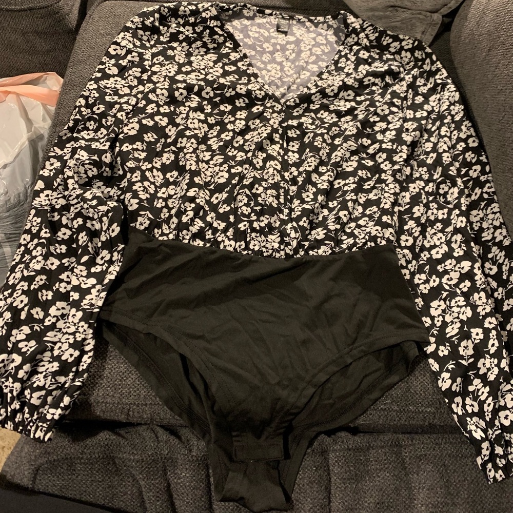 Black and White Floral Shein Bodysuit